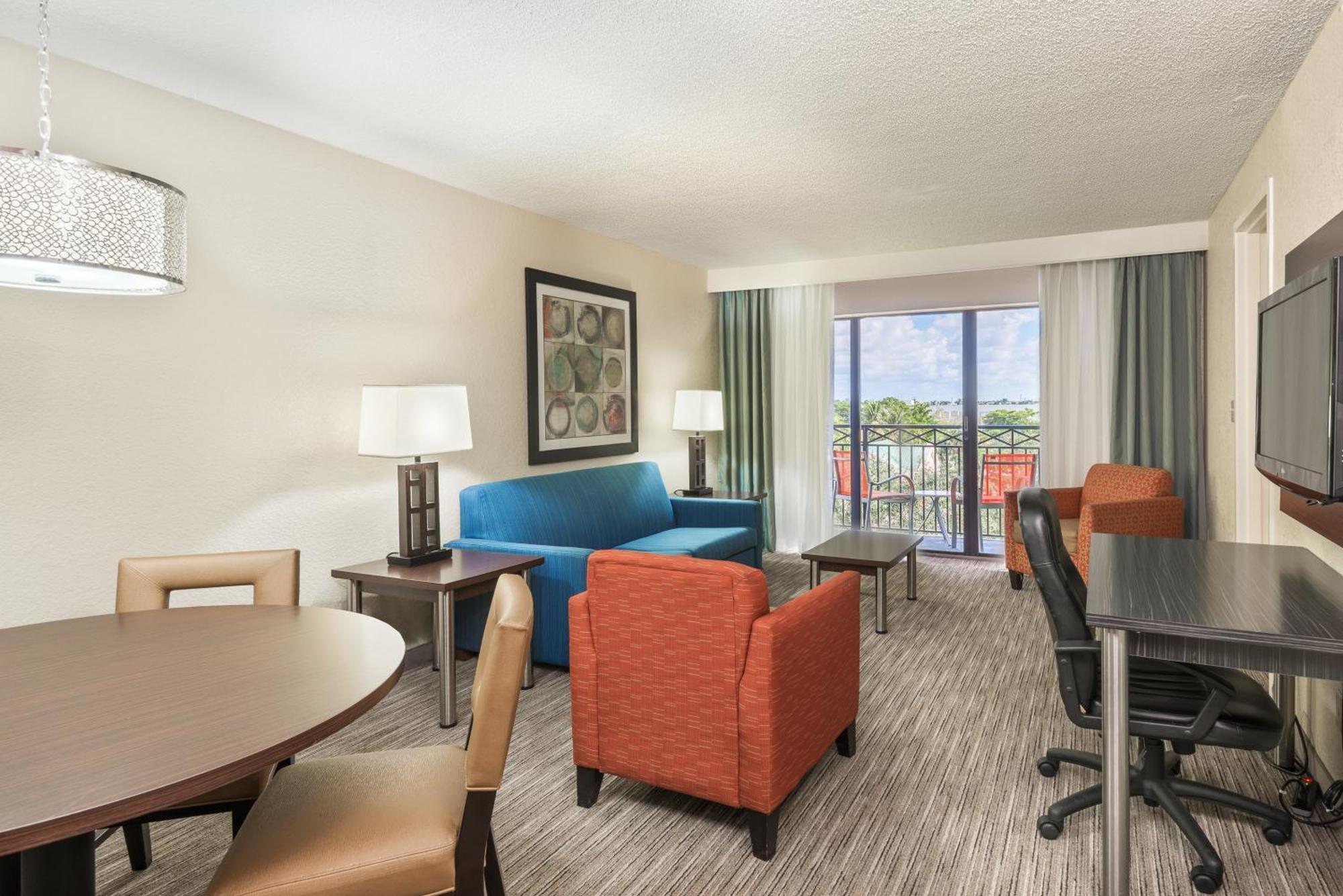 Holiday Inn Express Hotel & Suites Ft. Lauderdale-Plantation By Ihg Kültér fotó