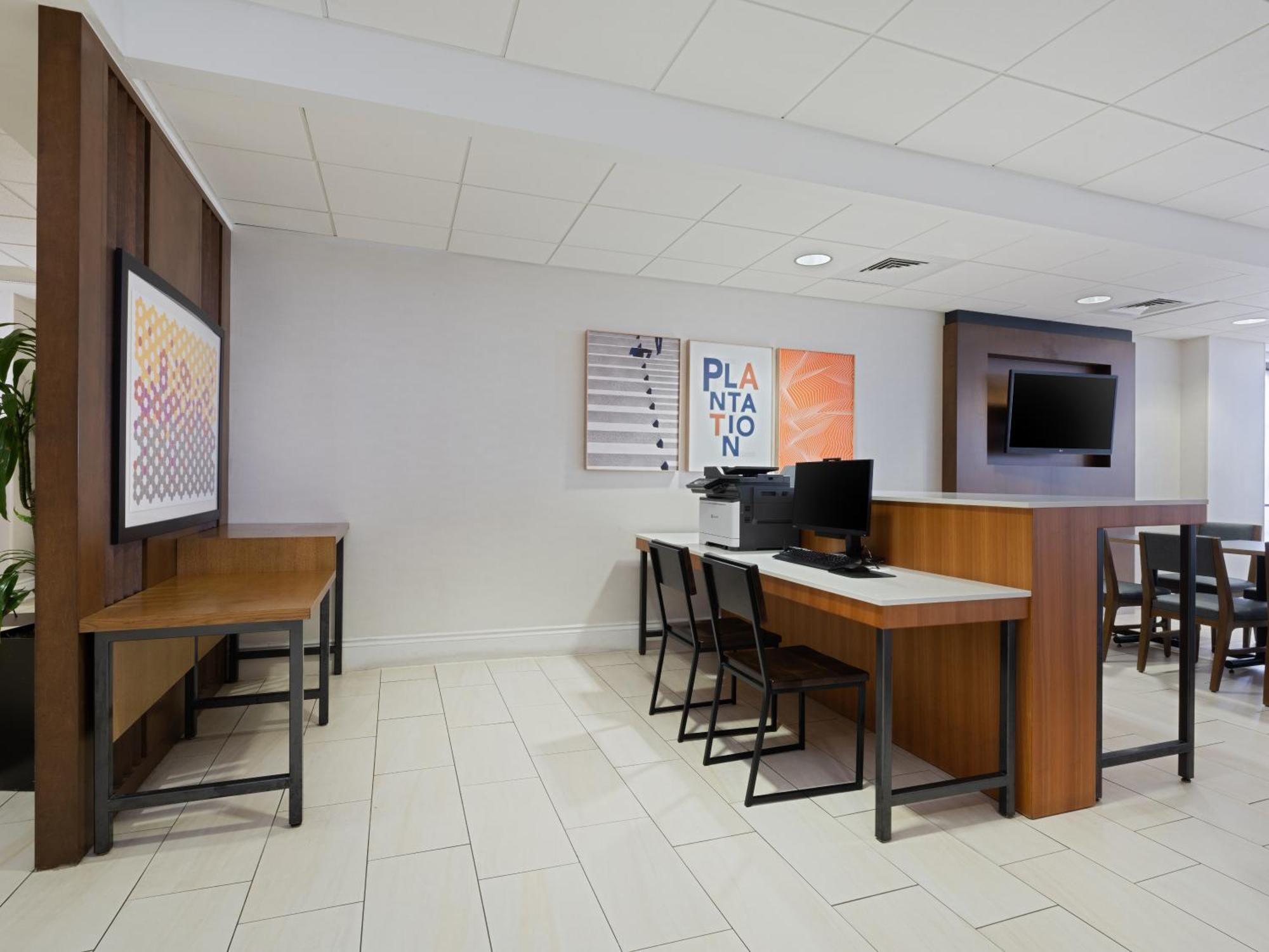 Holiday Inn Express Hotel & Suites Ft. Lauderdale-Plantation By Ihg Kültér fotó