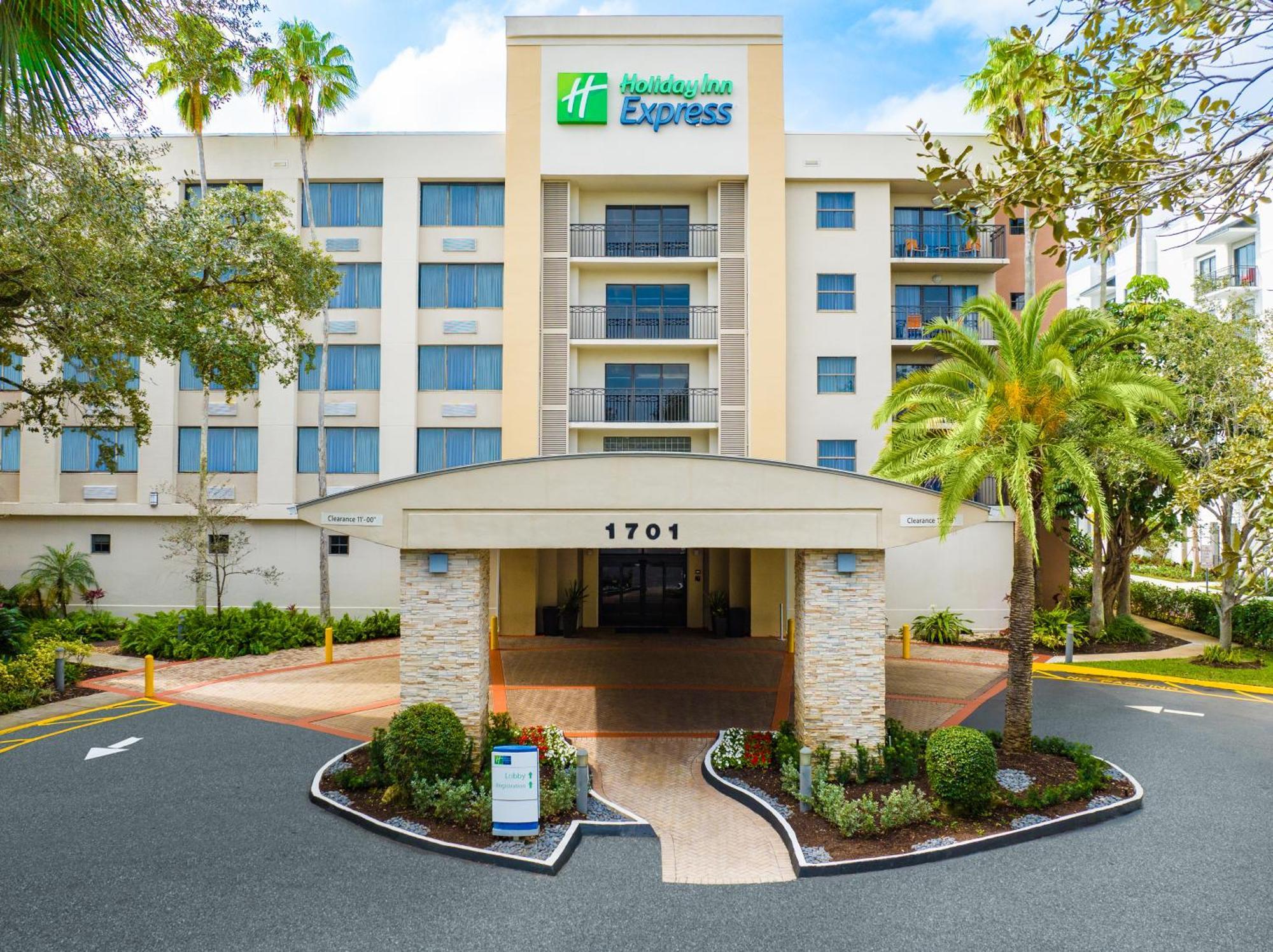 Holiday Inn Express Hotel & Suites Ft. Lauderdale-Plantation By Ihg Kültér fotó
